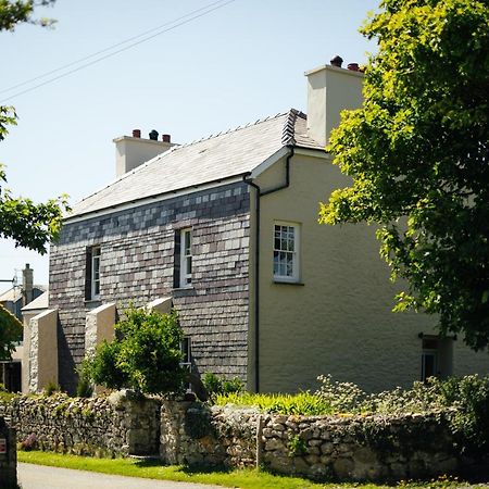 Penrhiw Farm B & B Goodwick Dış mekan fotoğraf