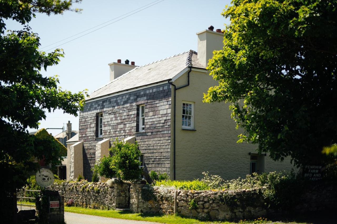 Penrhiw Farm B & B Goodwick Dış mekan fotoğraf