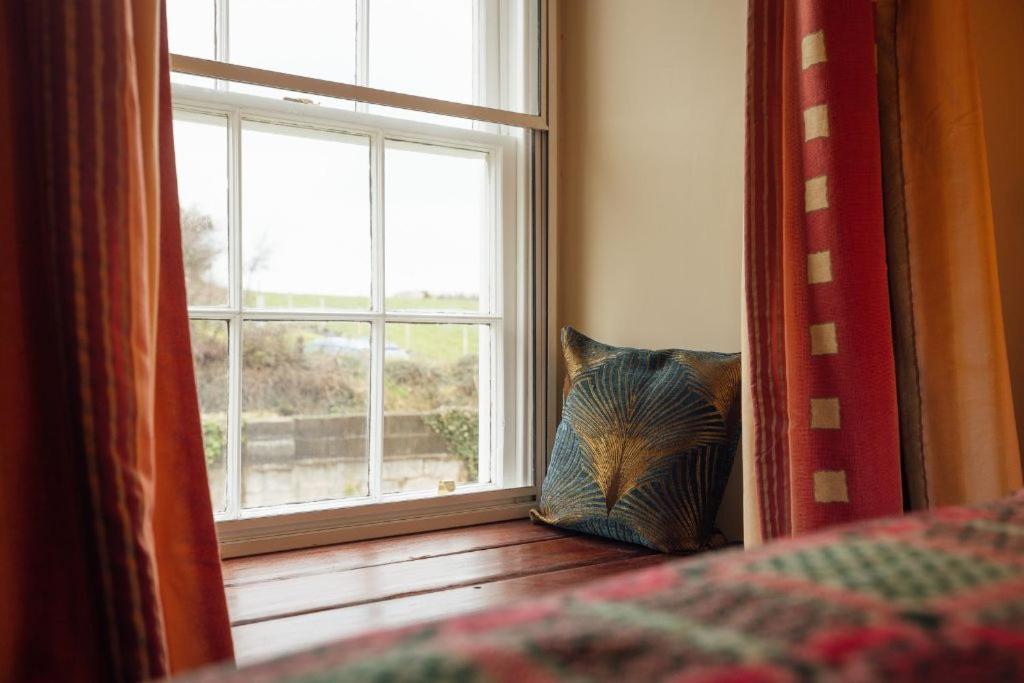 Penrhiw Farm B & B Goodwick Dış mekan fotoğraf